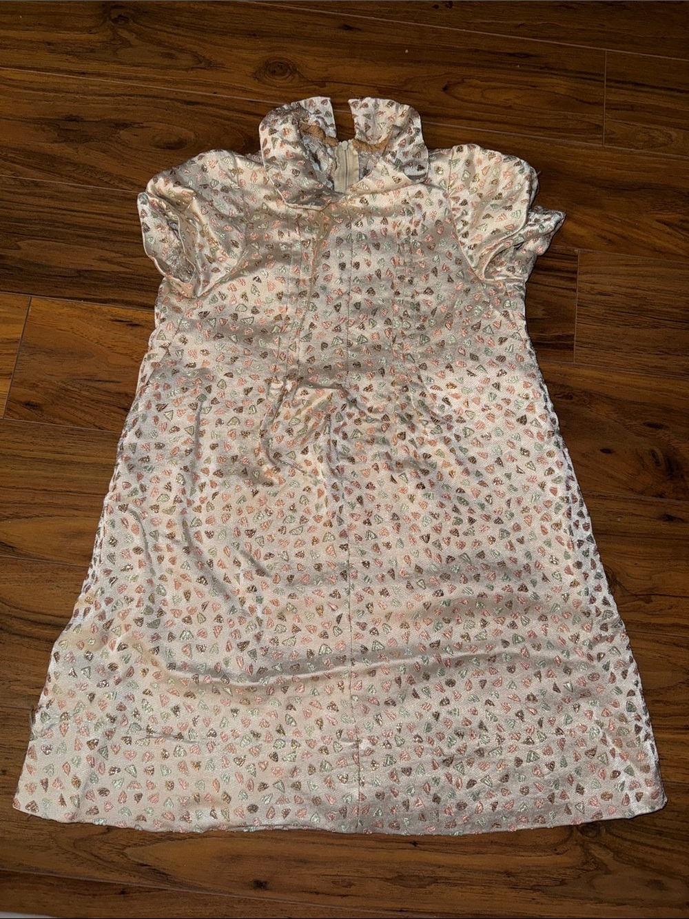 4-5T vintage 80s Ruffled Mandarin Collar Mini Dress in Cream Pastel Leaf Print